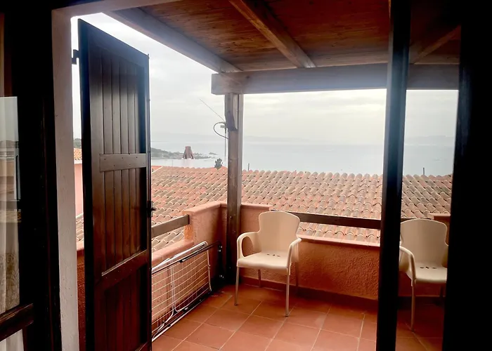 Apartamento Borgo 8 Letti Vista Mare