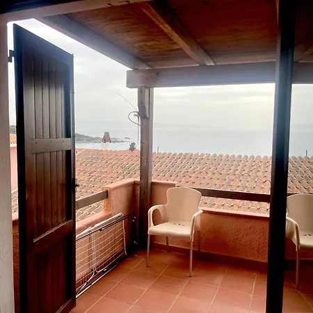 Apartamento Borgo 8 Letti Vista Mare